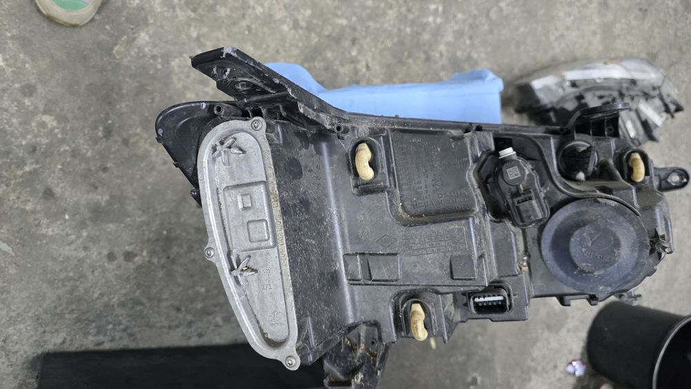 Far faruri dacia Logan 3 sandero 3 2021