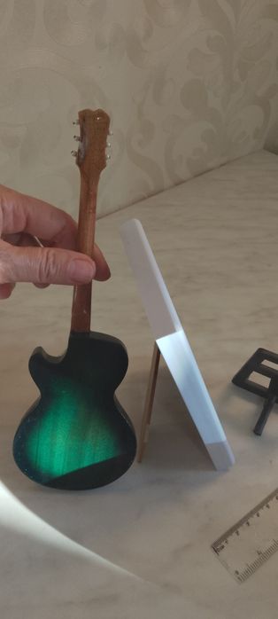 LED гирлянд памучни топки ,сувенири, касичка,самозалепващи пана,дъски и корк Securit