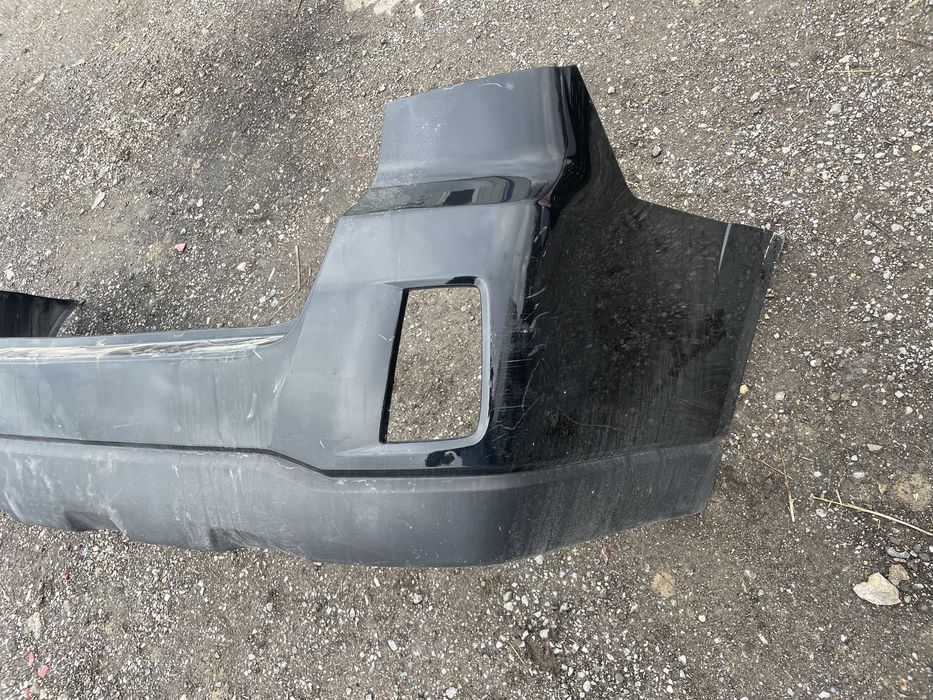 Задна броя Subaru Outback