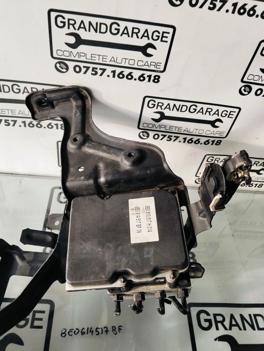 Pompa Modul ABS Audi A4 B7 Exeo  8E0614517 BF