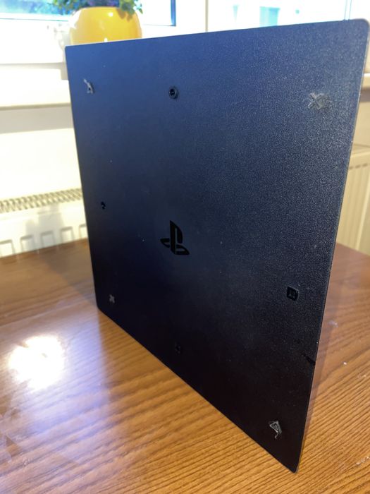 Playstation PS4 PRO 1tb