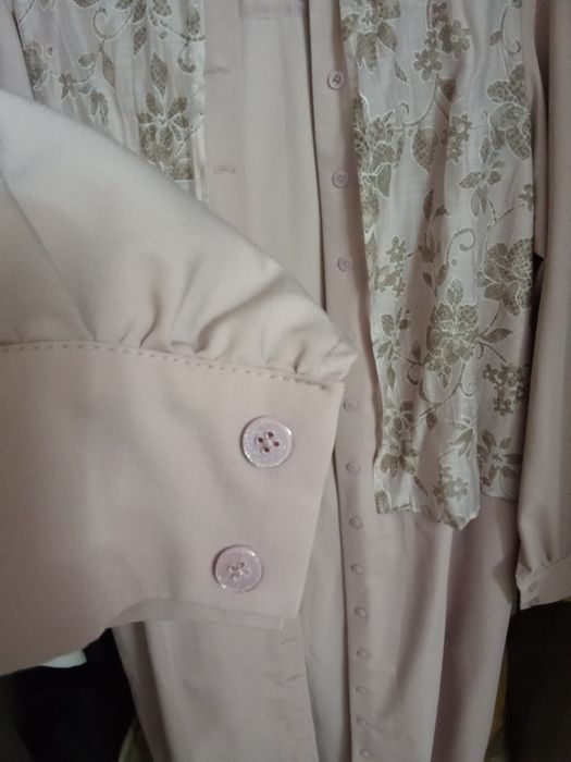 Продам новое платье