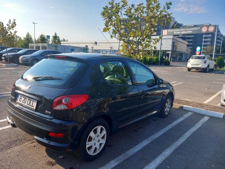 PEUGEOT 206 2011 — imagine 3