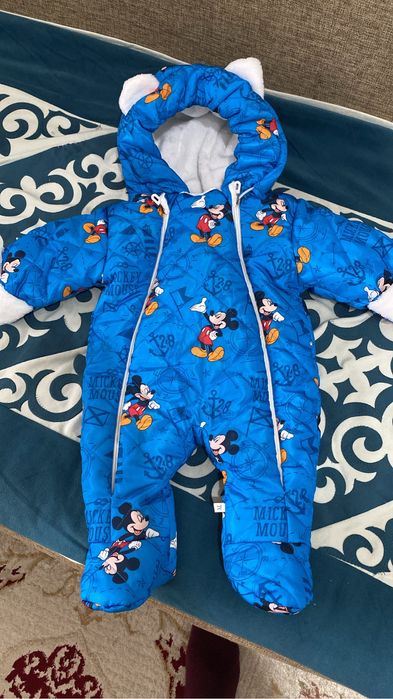 Продам комбинезон теплый для мальчика