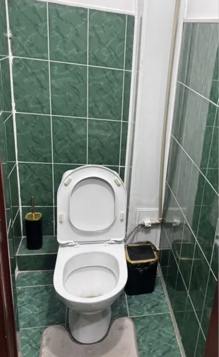 Продам квартиру 3-х комнатную