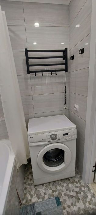 Продам трехкомнатную квартиру