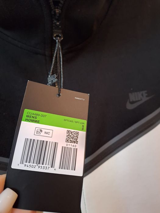 Nike tech fleece alb și negru