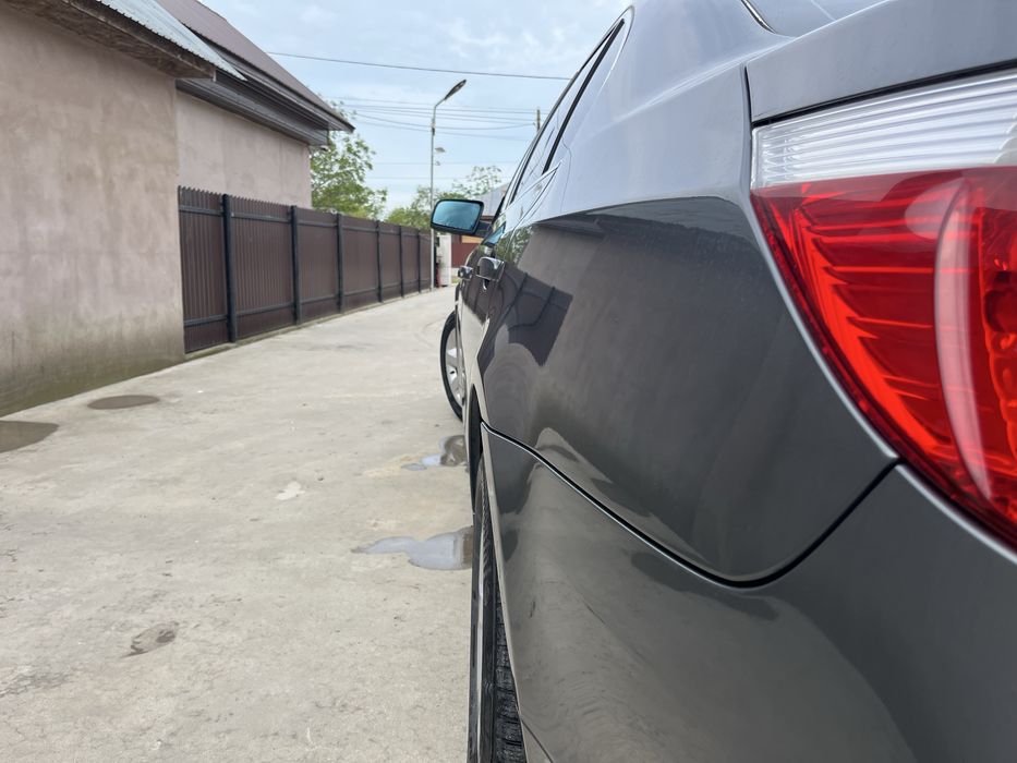 Vand bmw e60 520i 170cp