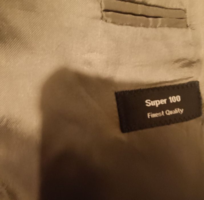 Sacou bărbați Hugo boss original,L