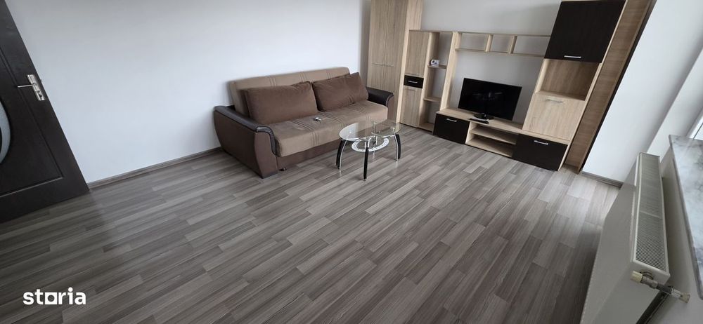 Zamca-bloc nou- 2 camere decomandate + loc de parcare