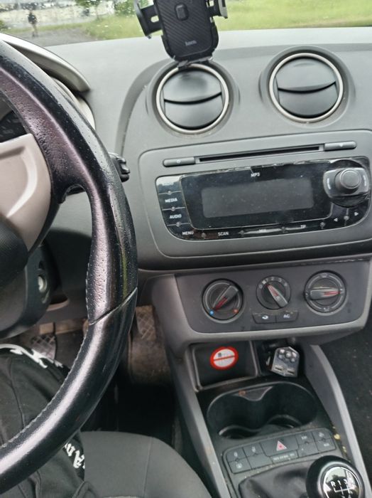 Seat ibiza 1.2 diesel, an 2011