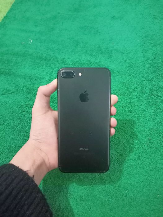 Айфон 7 Plus продам или обмен
