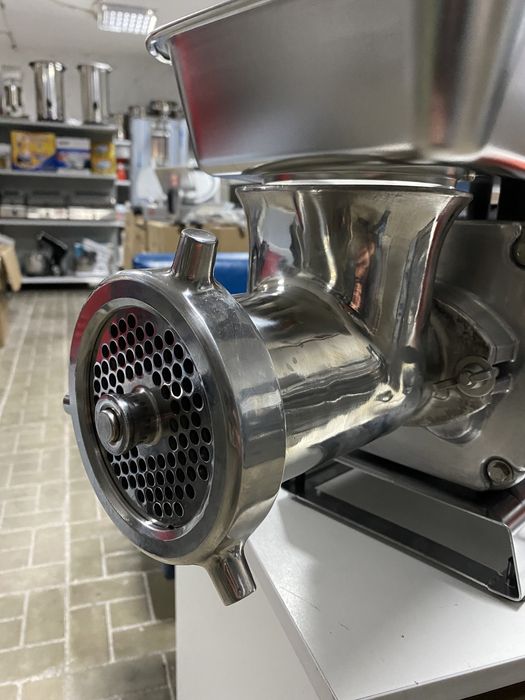 Мясорубка 1,5кВт