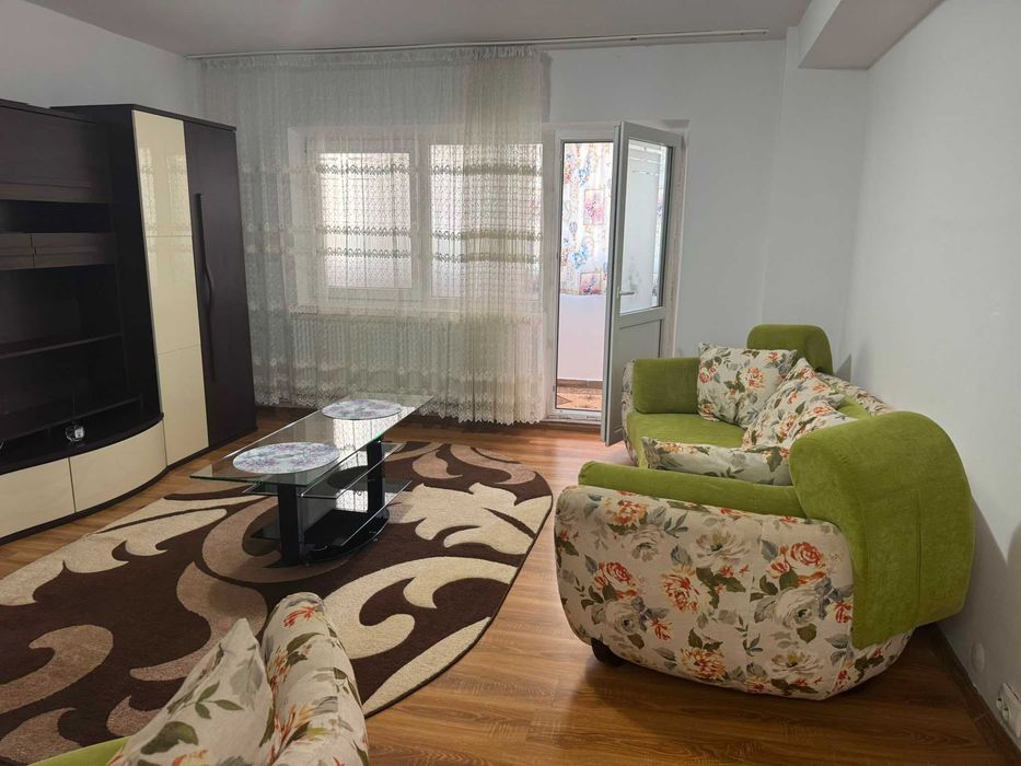 Apartament de inchiriat - 2 camere - zona Spital