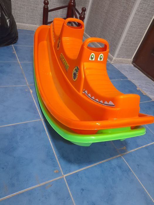 Качели лодка 3-8 ёшли болалар учун