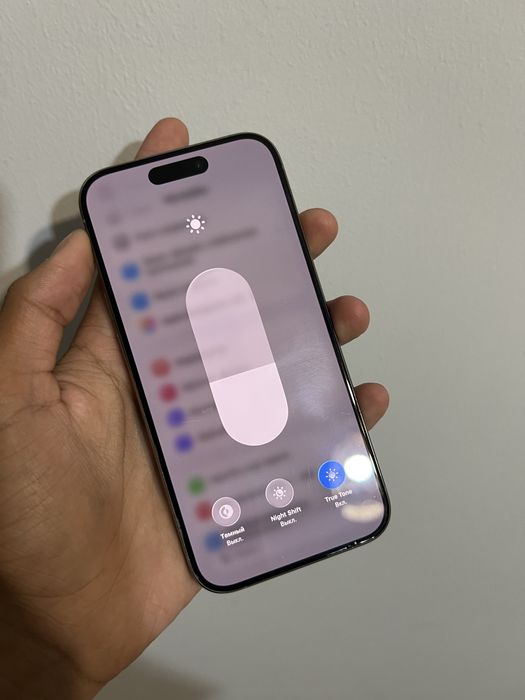 Iphone 15 pro 128 gb