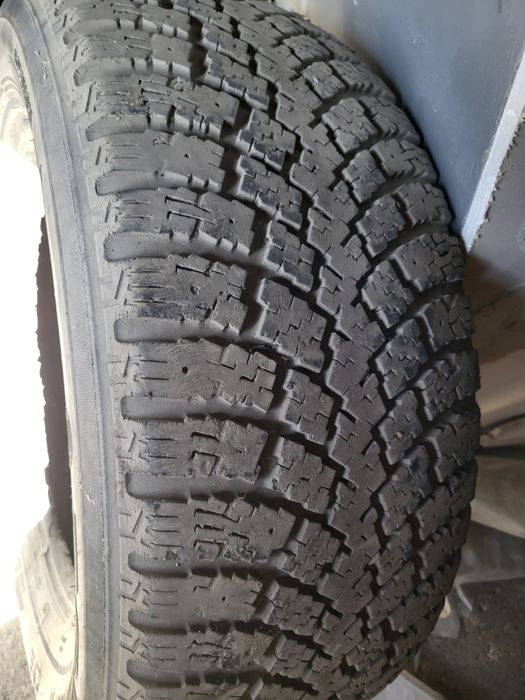 Продам шину одна шт