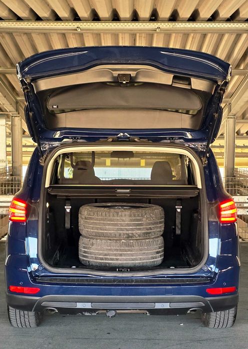 2019 Ford S - Max Titanium 150 Cai LED ZOLL Cârlig