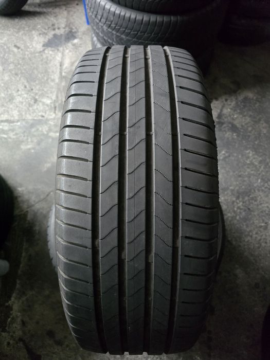 Bridgestone 215/55 R17 98W vară