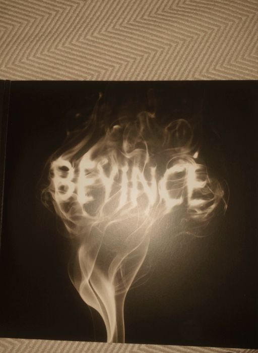 Виниловая пластинка оригинальная BEYONCE