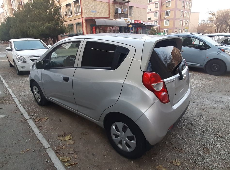 Спарк 2014 йил сотилади