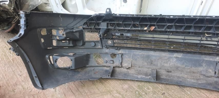 Предна броня за VW T5 фейслифт след 2010та