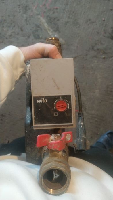 Pompe pentru centrală lemne, Wilo 3 ieșiri, Kruger aproape nouă