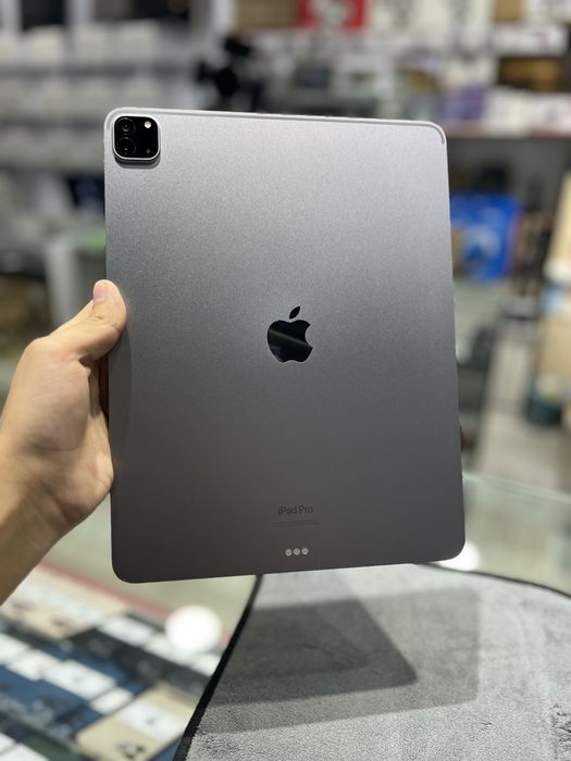 Ipad m2 pro 12.9 Inch