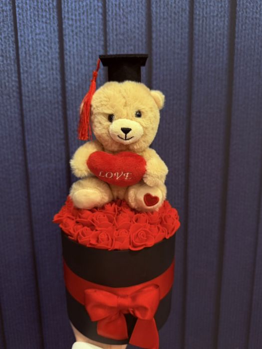 Подаръчна кутия подходяща за предстоящите балове