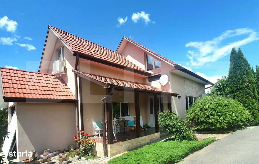 Casa individuala 4 camere, 130 mp, teren 660 mp, Salicea