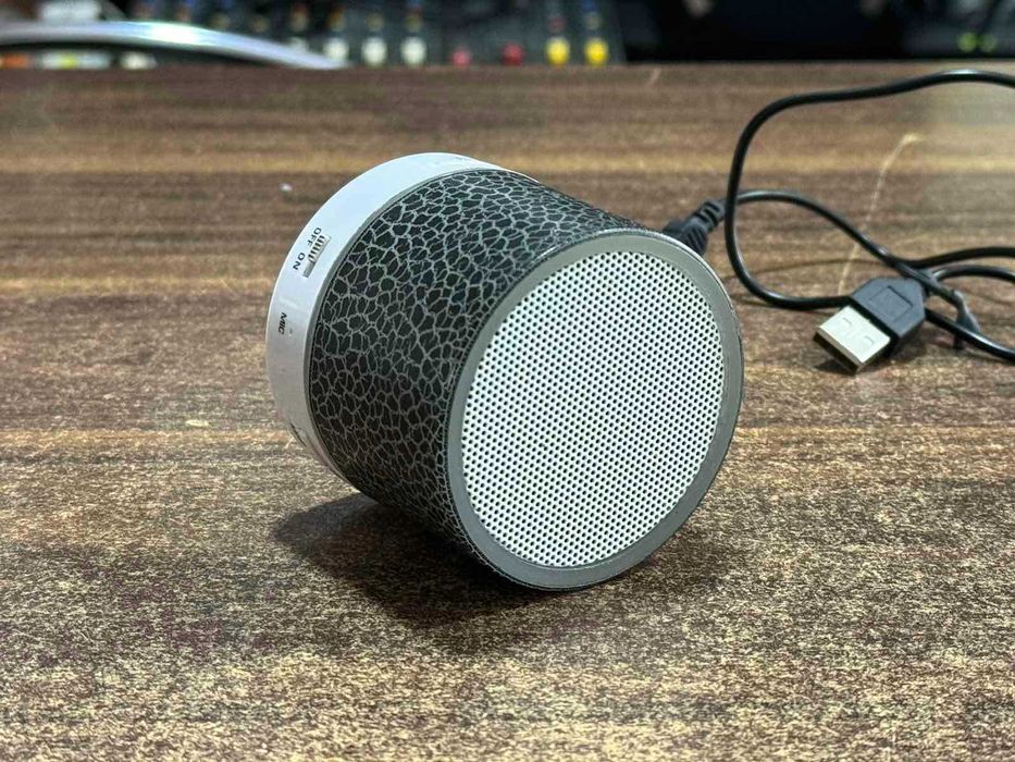 Малка преносима Bluetooth тонколонка Music