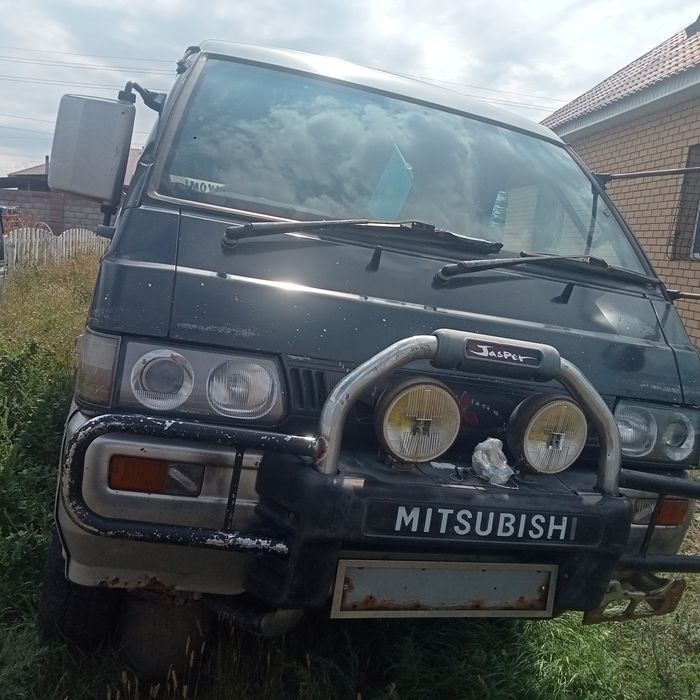 Продам две Митсубиси Делика