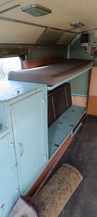 Продам  автомобиль.зил131.кунг