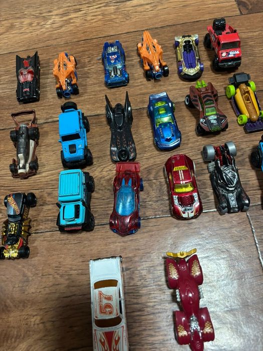 Машинки Хот Вилс