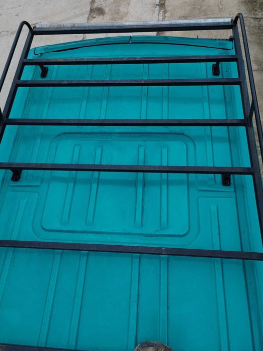 Багажник със стълба за бус