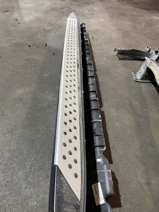 Ляв праг БМВ Х5, Е70 (lqv prag bmw e70)