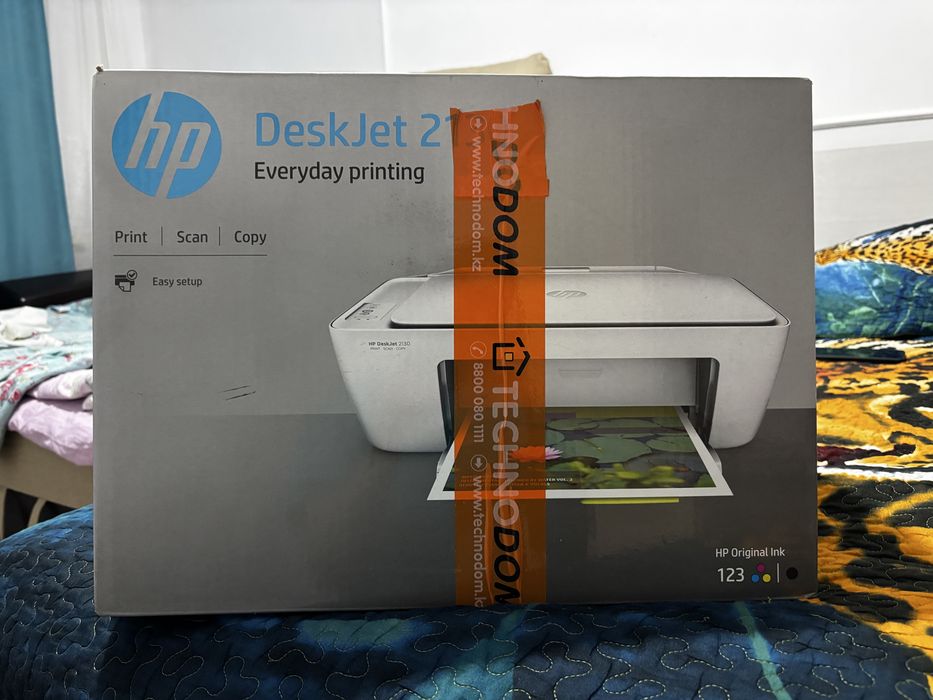 Продам принтер hp deskjet цветной б/у