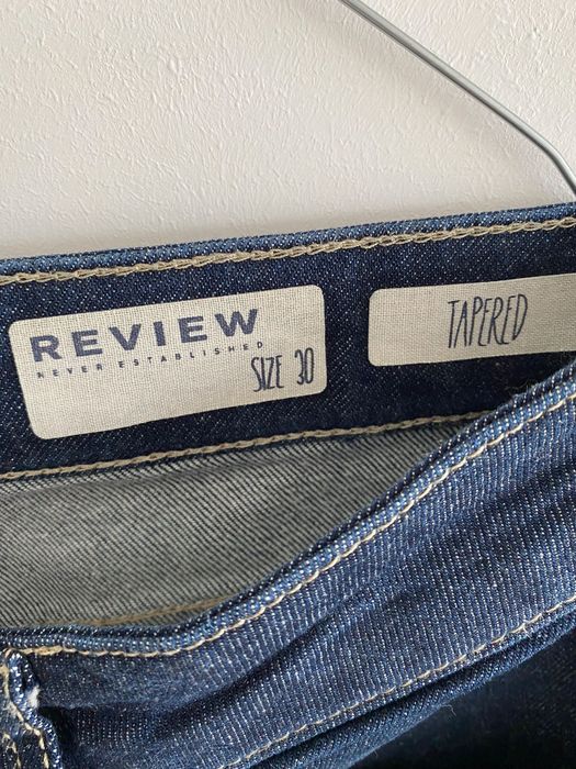 Pantaloni blugi Review