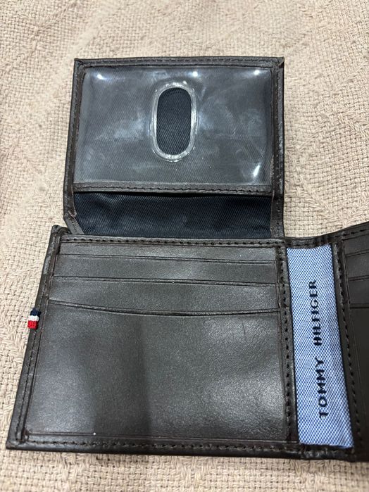 Кошелек Tommy Hilfiger