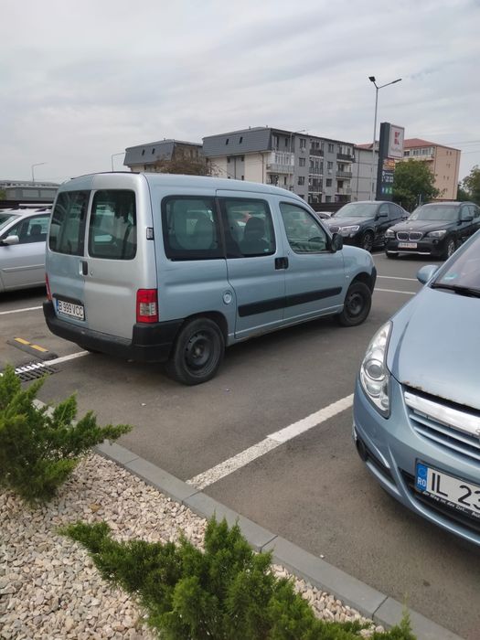 PEUGEOT Partner 0 — imagine 3
