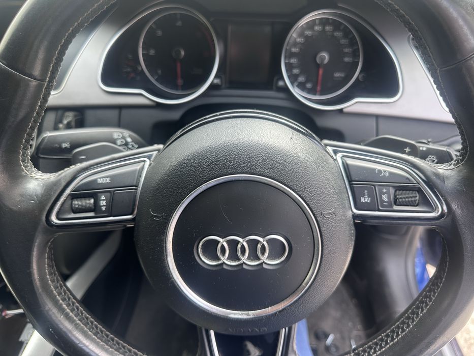 Волан с пера за audi a4 a5 q5 + бег