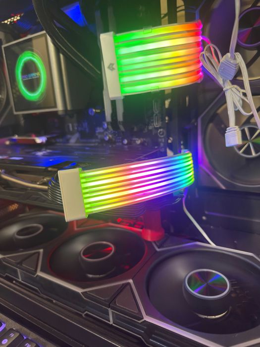 Extensie cabluri PLACA VIDEO (GPU) iluminare RGB . Cover
