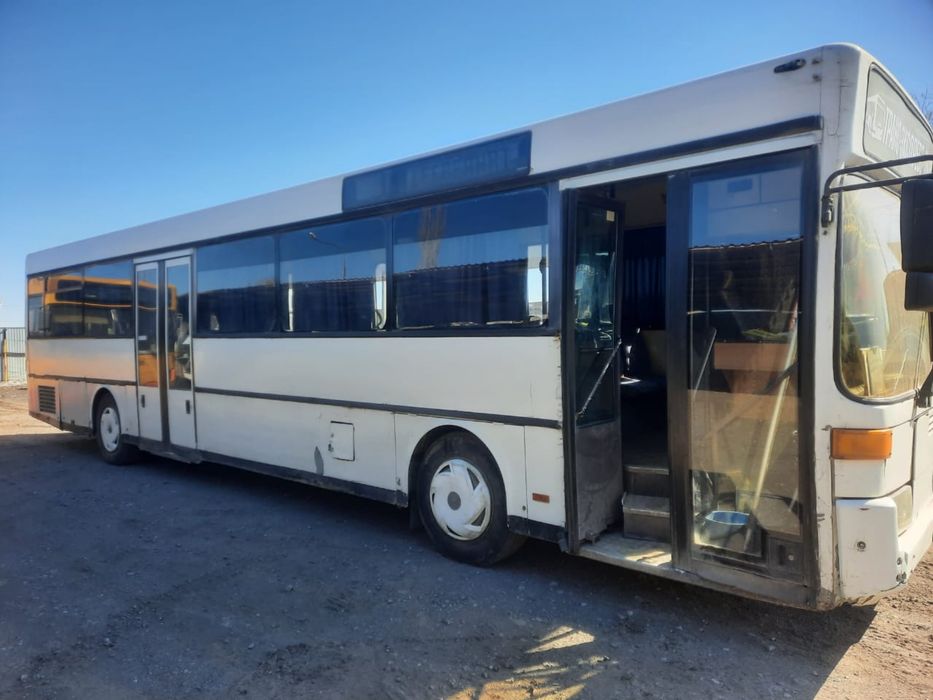 Автобус Мерседес