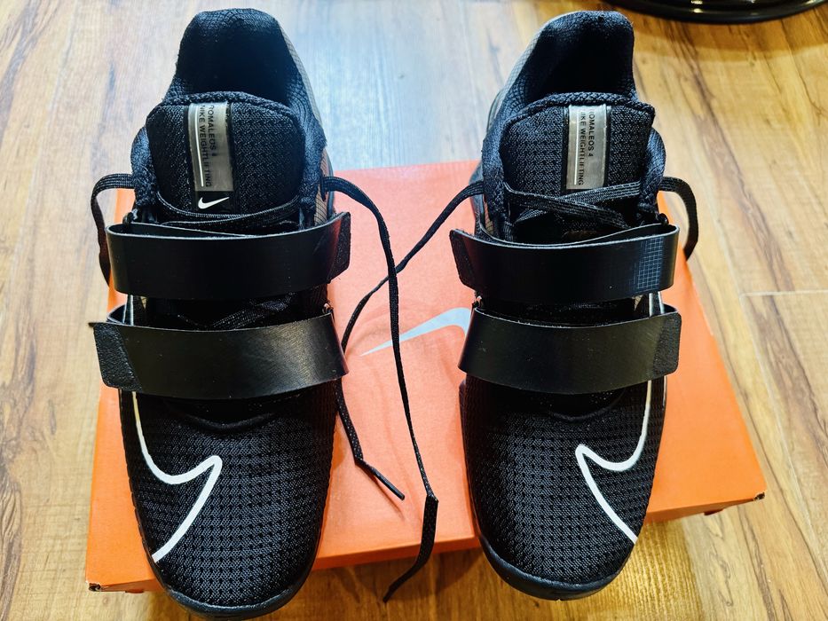 Фитнес обувки (Щангети) Nike ROMALEOS 4