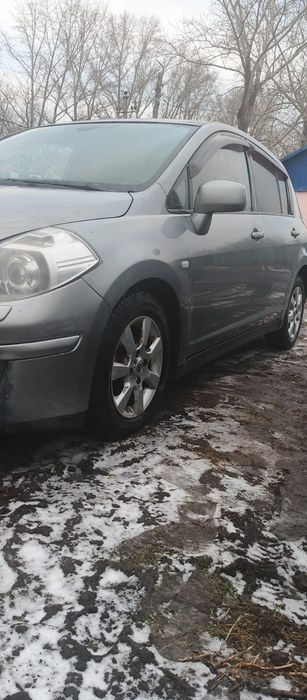 Продам обмен Ниссан тиидаа