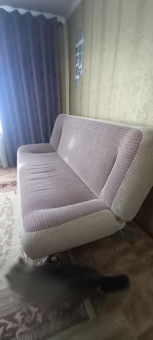 Продам диван в хорошем состоянии