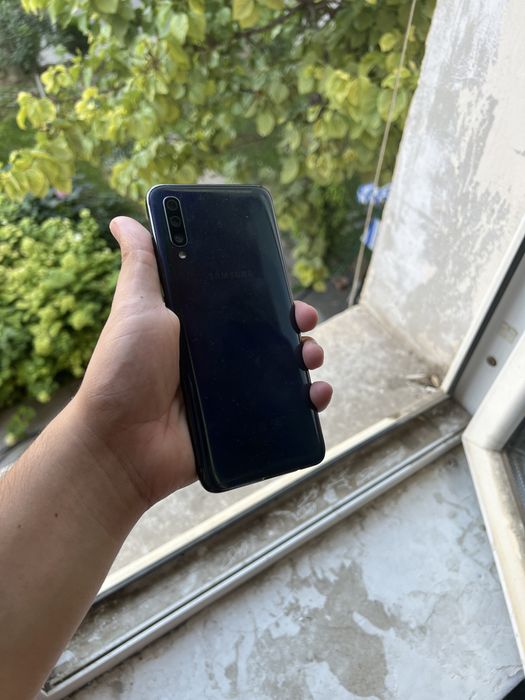 Samsung A70 juda arzon