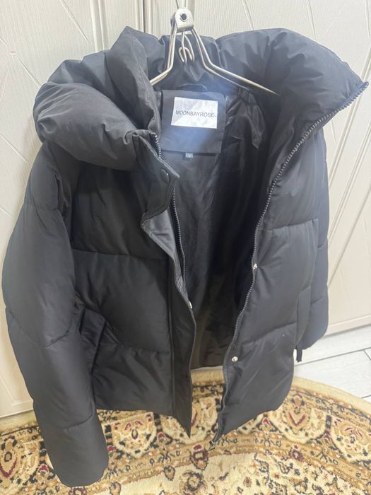 Зимняя куртка от Moonbayrose
