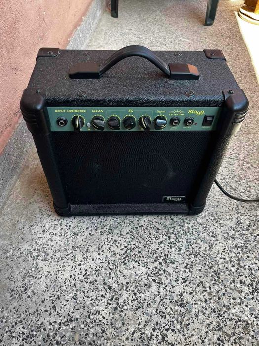 Усилвател STAGG 15GA DR