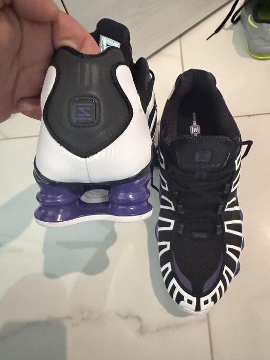 Nike shox  Nike Shox  EU 43